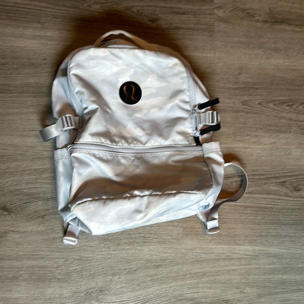 Lululemon backpack